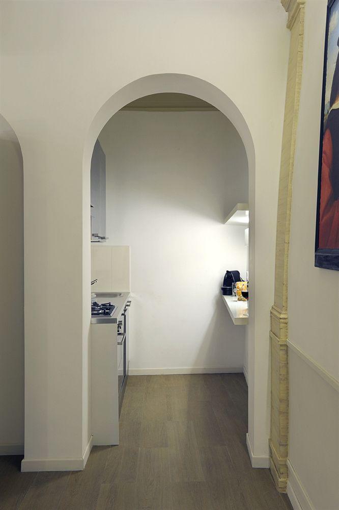 Sangallo - Residenze Romanae Pensión Roma
